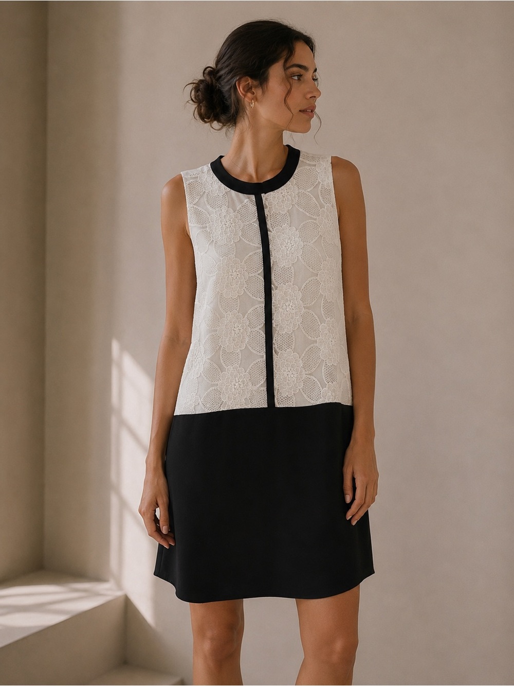 LOFT Black & White Lace Panel Shift Sleeveless Dress Size Medium Petite